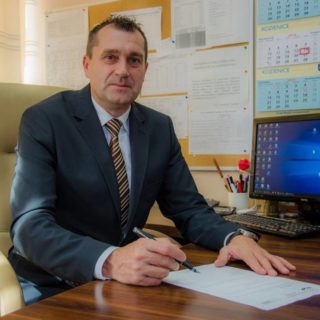 Dyrektor - Tomasz Trela